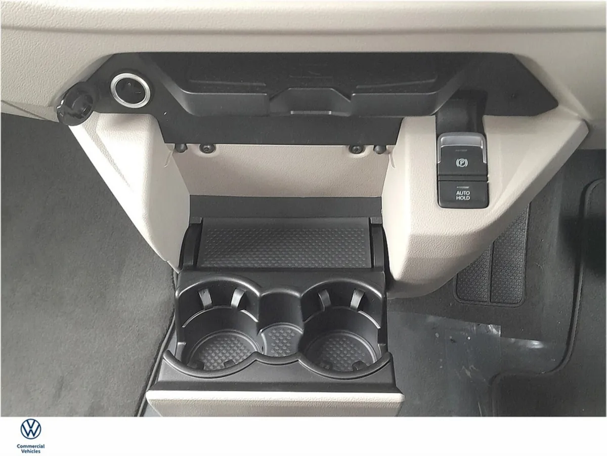 Volkswagen Multivan Other, Petrol Plug-in Hybrid, 2026, Black