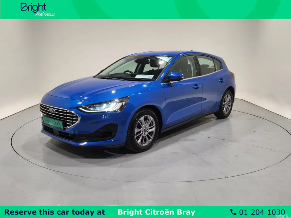 Ford Focus Hatchback, Petrol, 2022, Blue