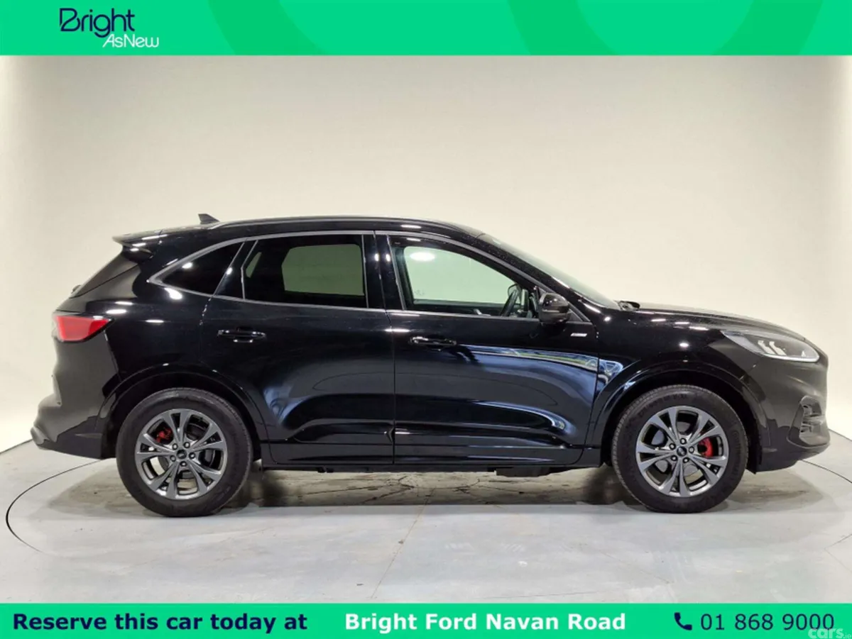 Ford Kuga MPV, Petrol Plug-in Hybrid, 2023, Black