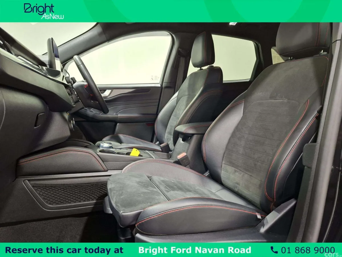 Ford Kuga MPV, Petrol Plug-in Hybrid, 2023, Black