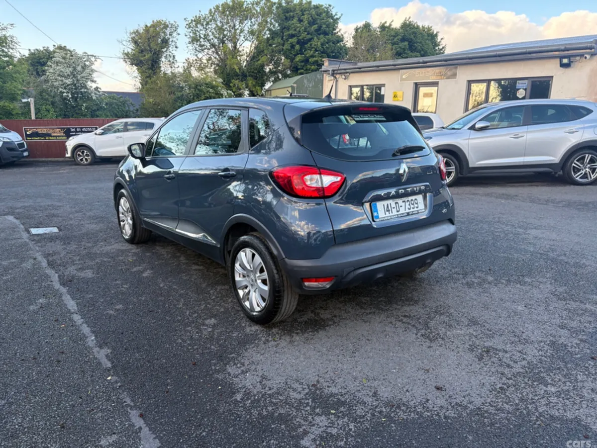 Renault Captur Hatchback, Diesel, 2014, Blue