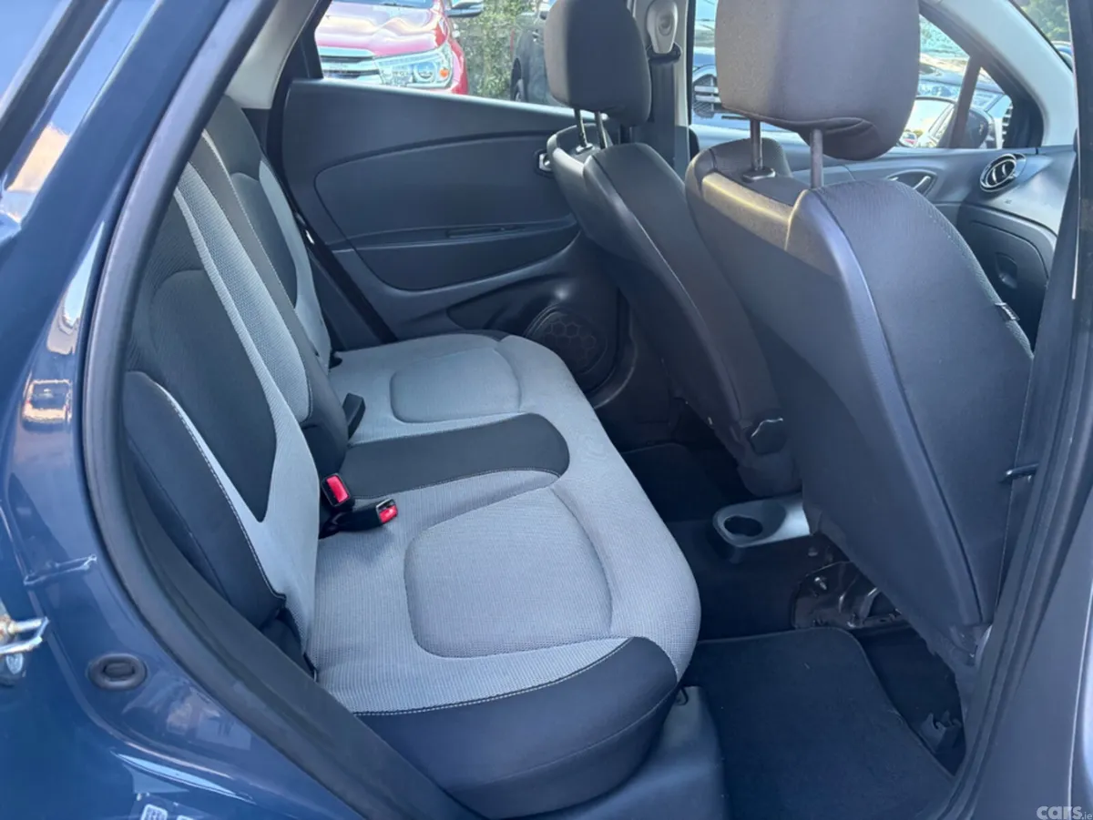 Renault Captur Hatchback, Diesel, 2014, Blue