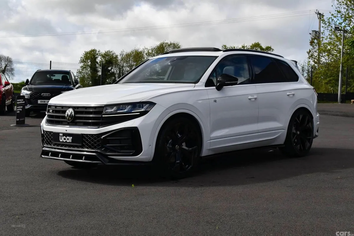 Volkswagen Touareg SUV, Diesel, 2024, White