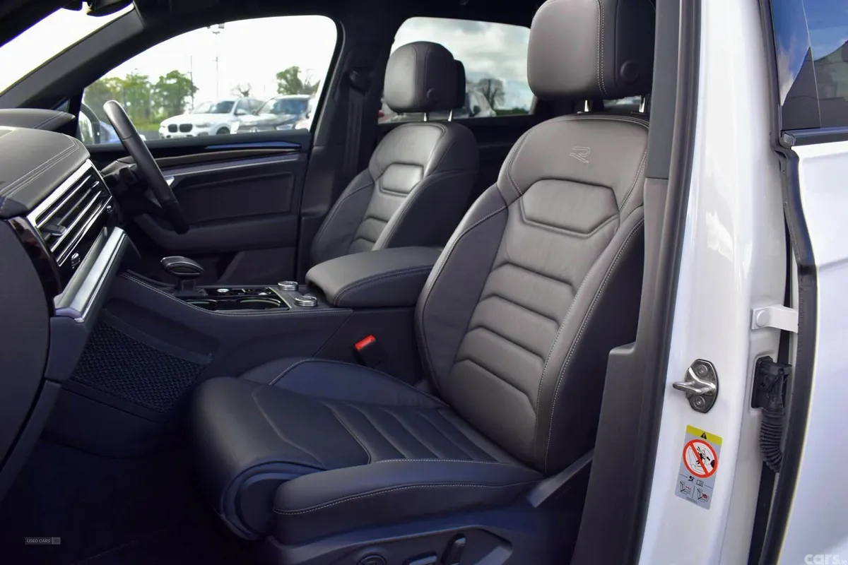 Volkswagen Touareg SUV, Diesel, 2024, White