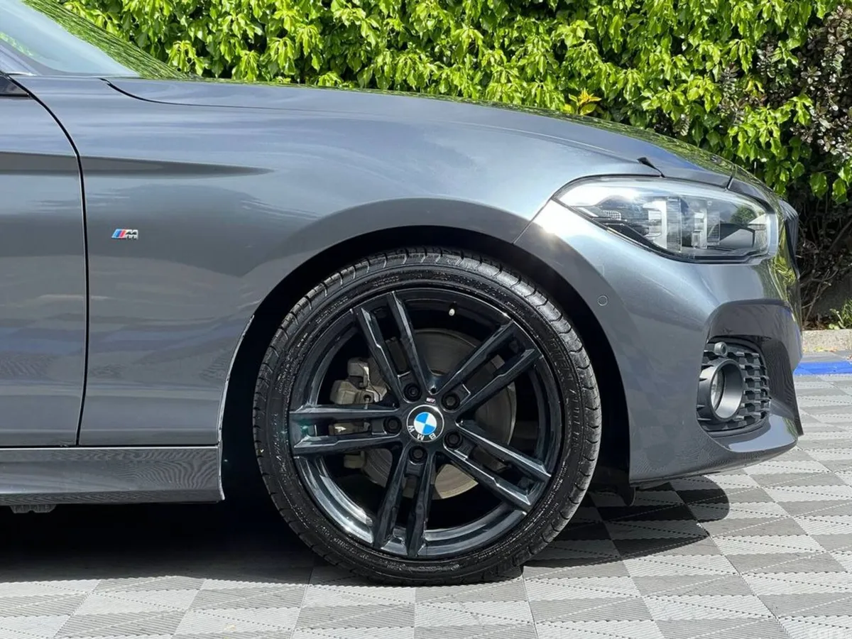 BMW 1-Series Hatchback, Diesel, 2017, Grey