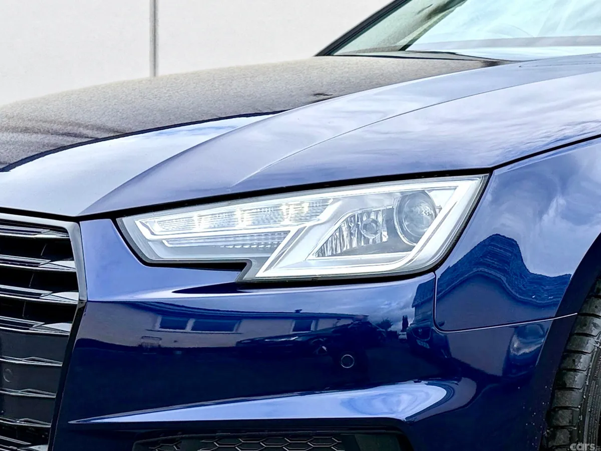 Audi A4 Saloon, Diesel, 2019, Blue