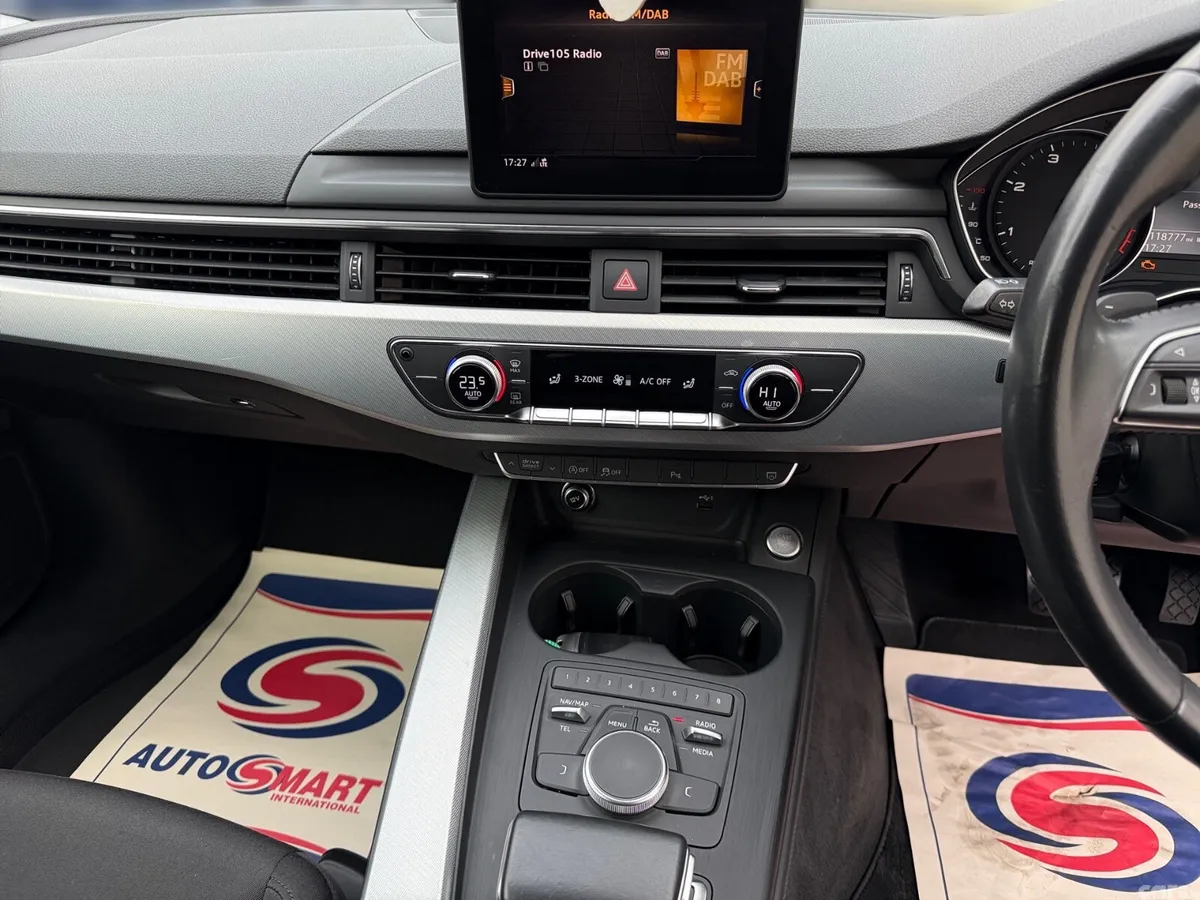 Audi A4 Saloon, Diesel, 2019, Blue