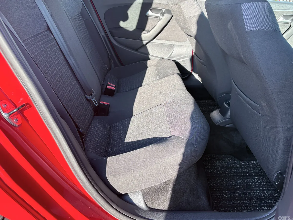 Volkswagen Polo Hatchback, Petrol, 2016, Red
