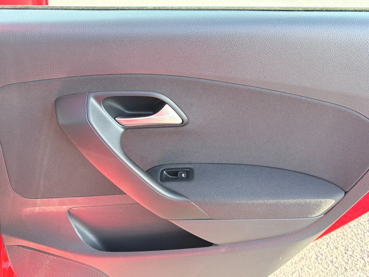 Volkswagen Polo Hatchback, Petrol, 2016, Red