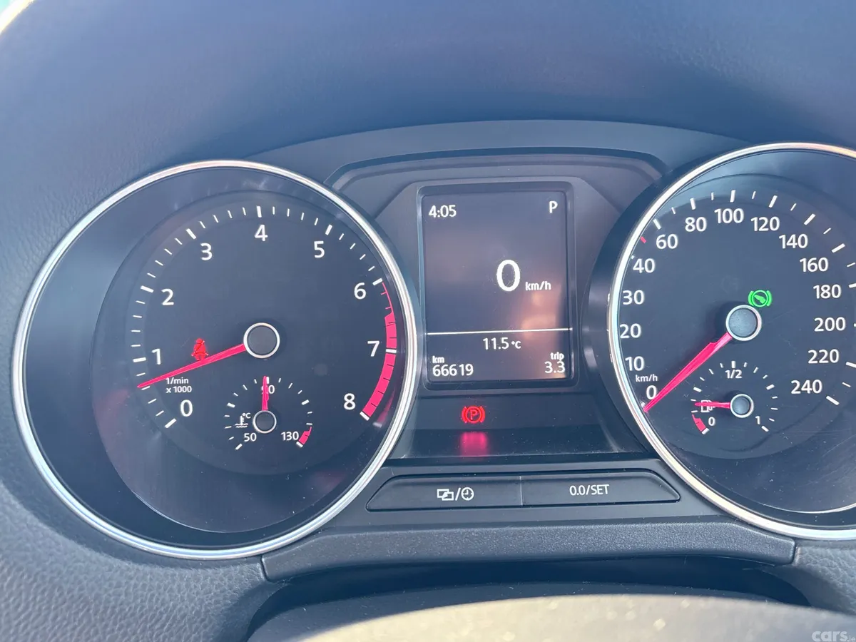 Volkswagen Polo Hatchback, Petrol, 2016, Red