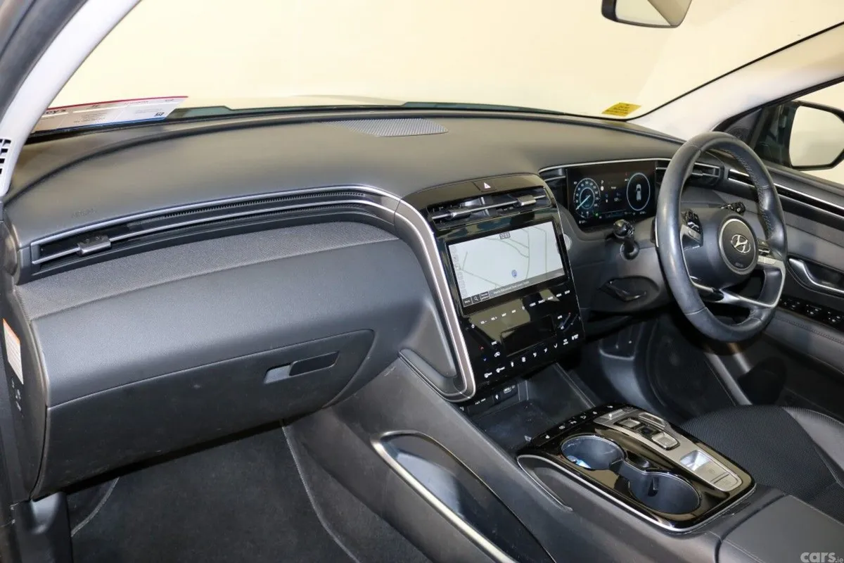 Hyundai Tucson SUV, Petrol Plug-in Hybrid, 2024, Grey