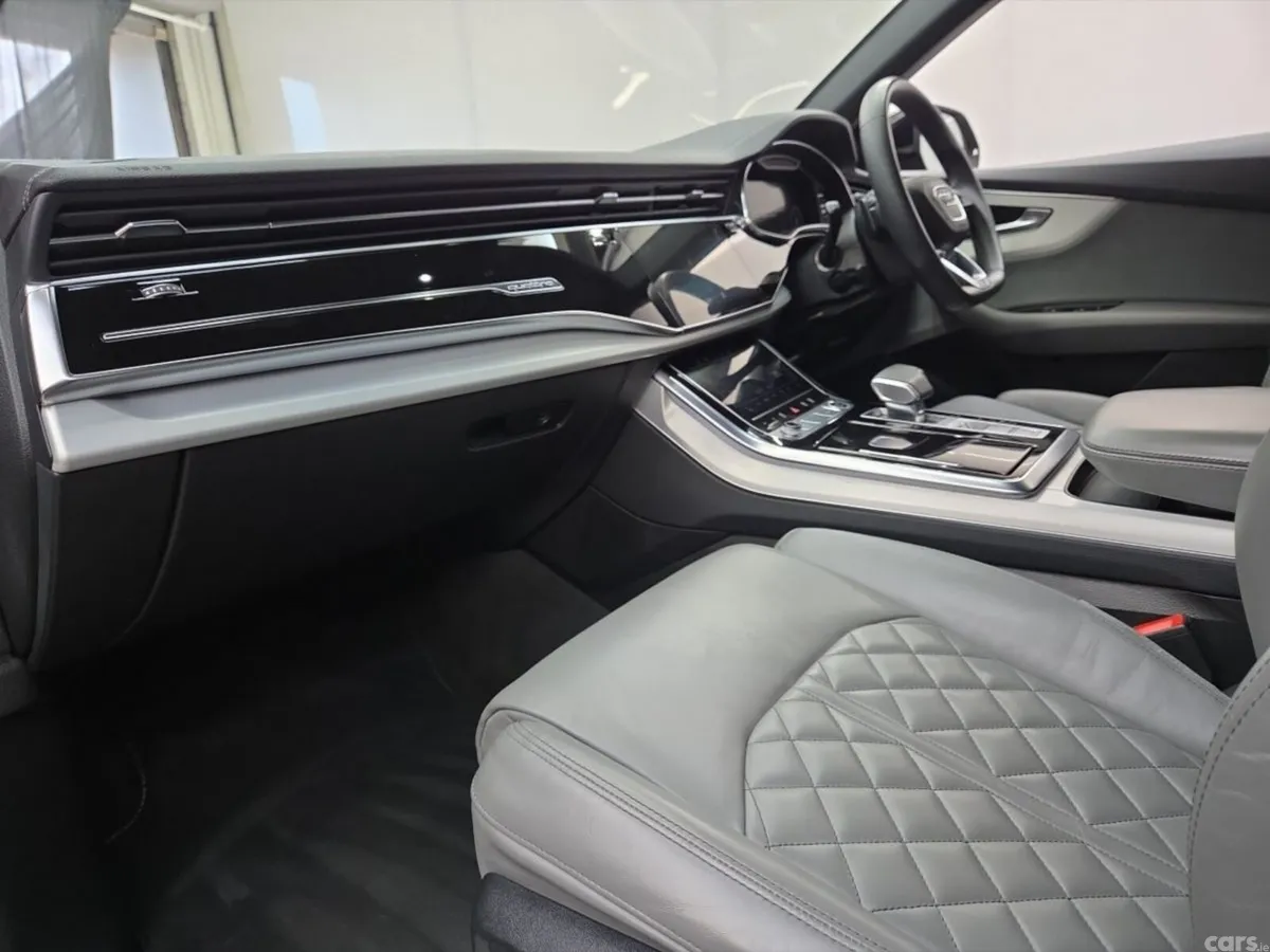 Audi Q8 Hatchback, Diesel, 2023, Black