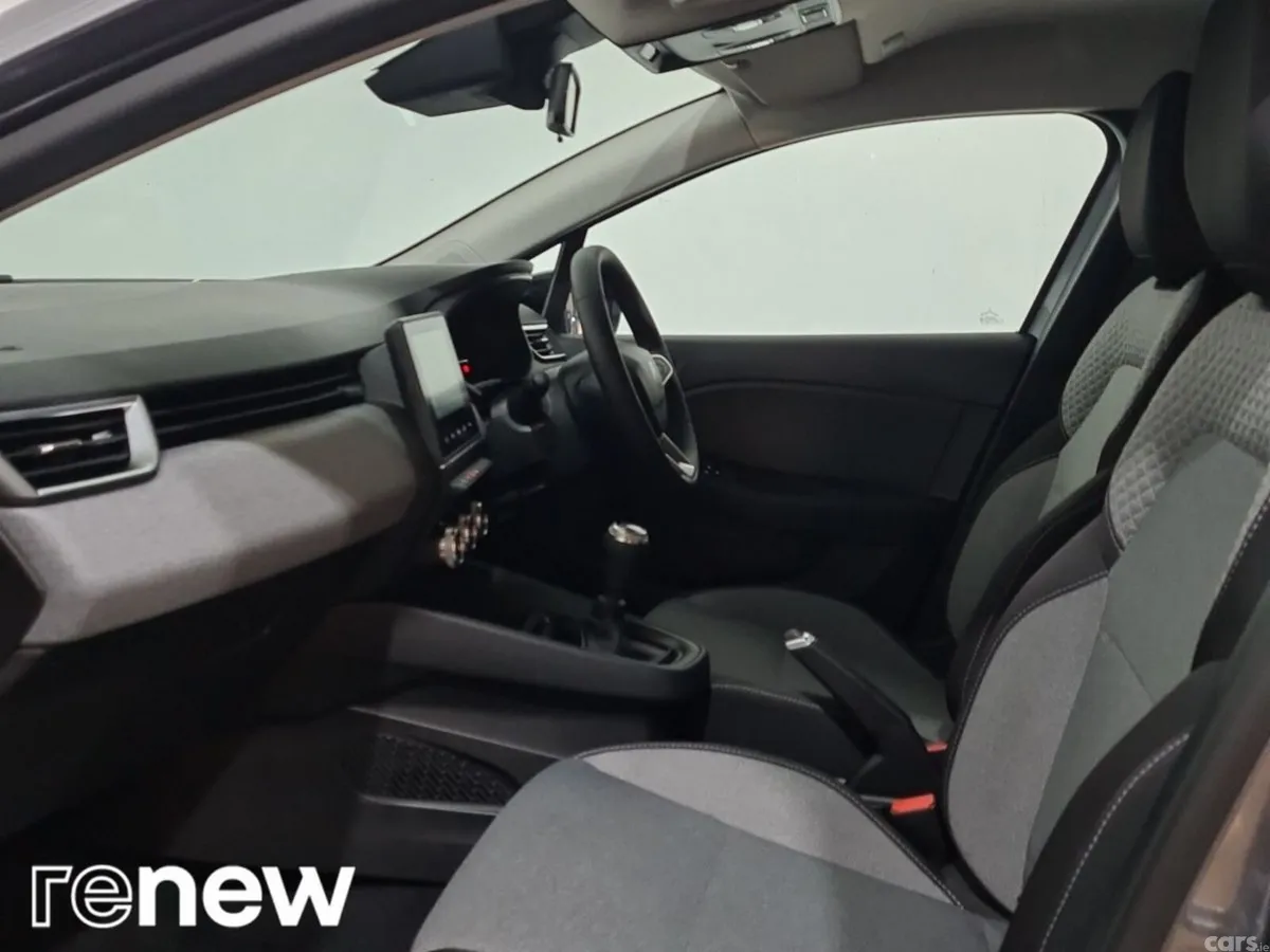 Renault Clio Hatchback, Petrol, 2025, Grey