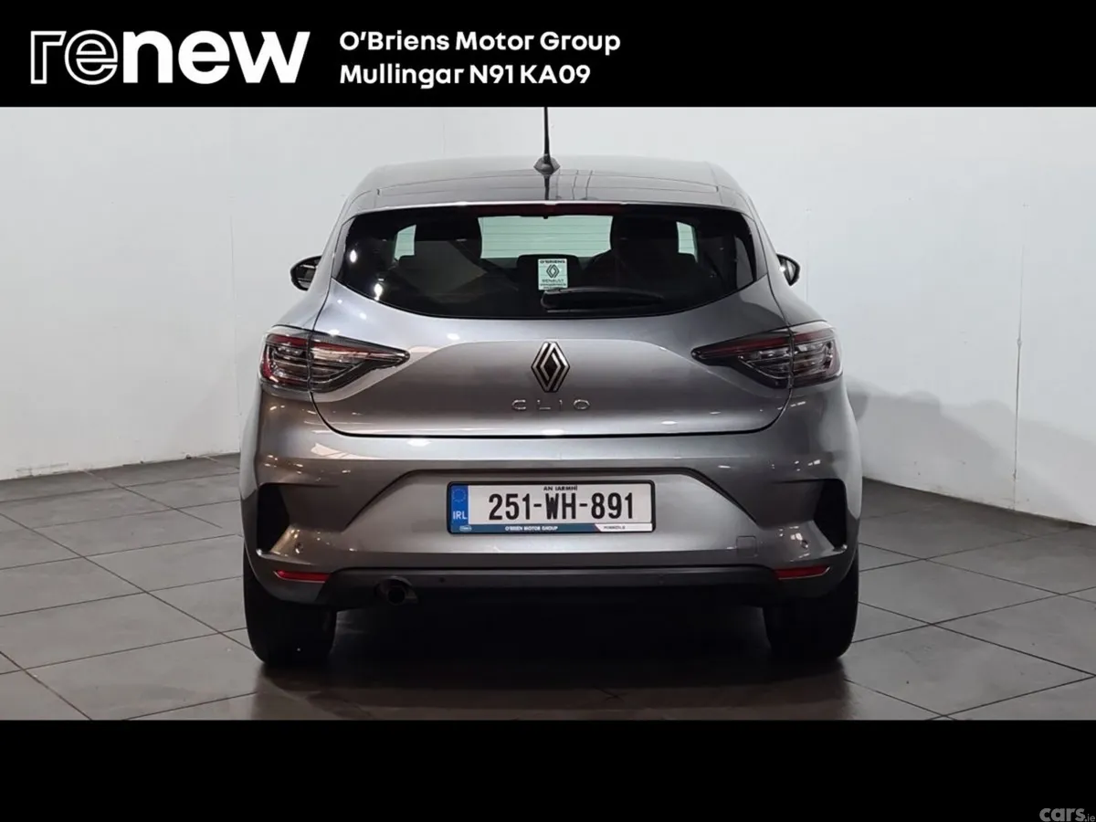 Renault Clio Hatchback, Petrol, 2025, Grey