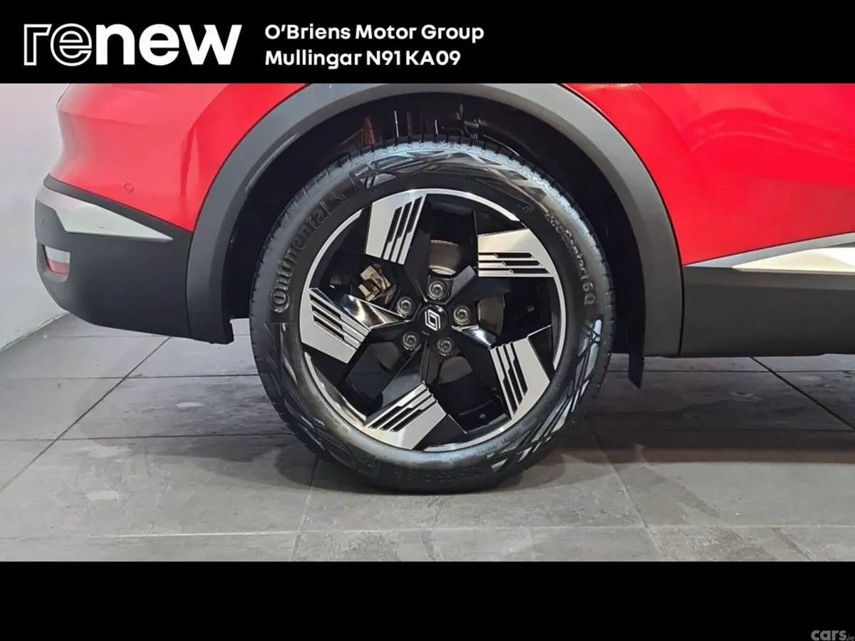 Renault Symbioz Hatchback, Petrol Hybrid, 2025, Red