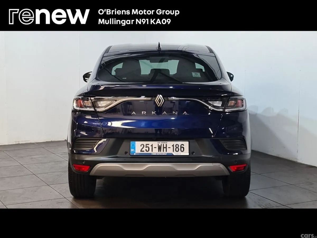 Renault Arkana Hatchback, Petrol Hybrid, 2025, Blue