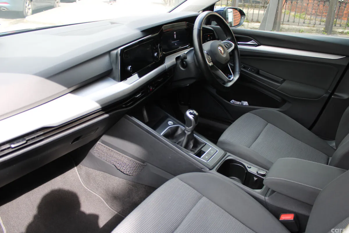 Volkswagen Golf Estate, Petrol, 2021, Blue