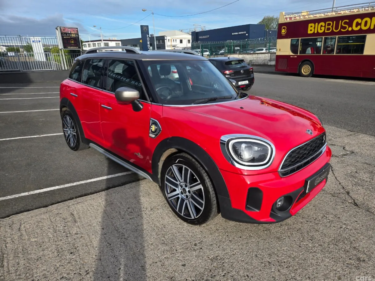 Mini Countryman Hatchback, Petrol Plug-in Hybrid, 2022, Red