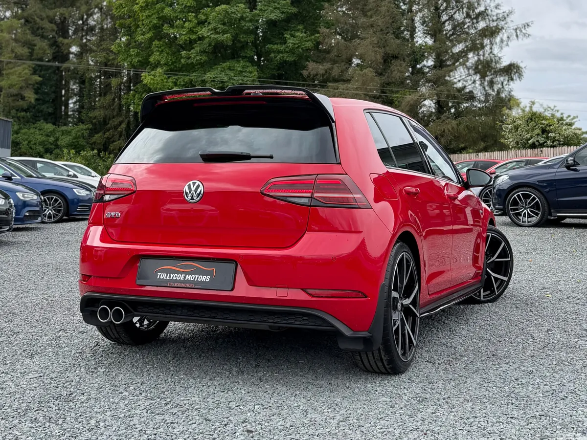 Volkswagen Golf Estate, Diesel, 2018, Red