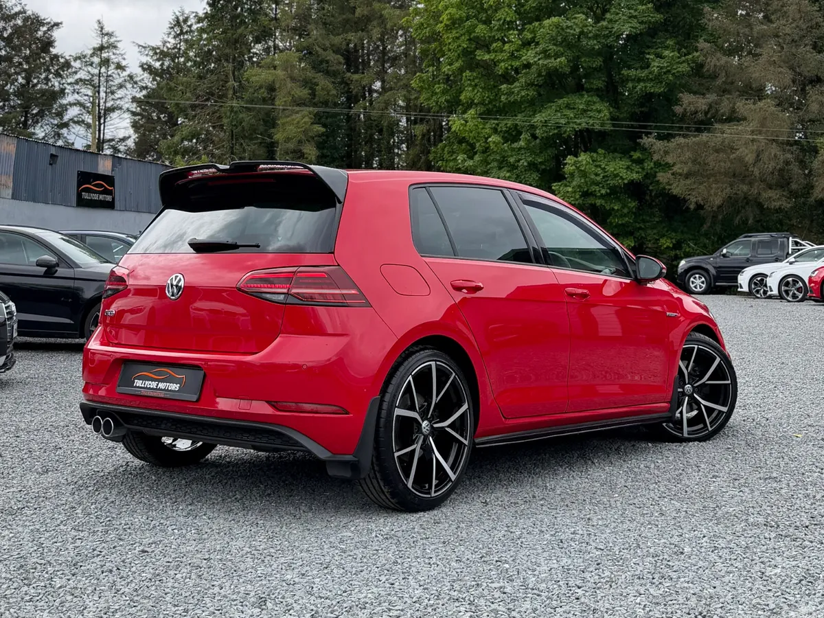 Volkswagen Golf Estate, Diesel, 2018, Red