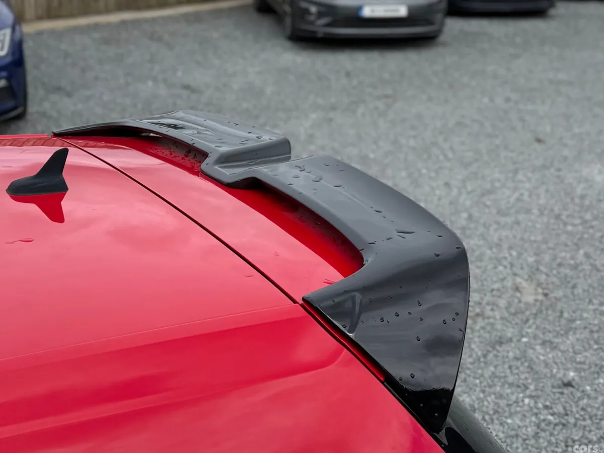 Volkswagen Golf Estate, Diesel, 2018, Red