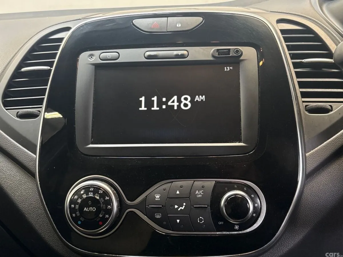 Renault Captur Hatchback, Diesel, 2019, Grey