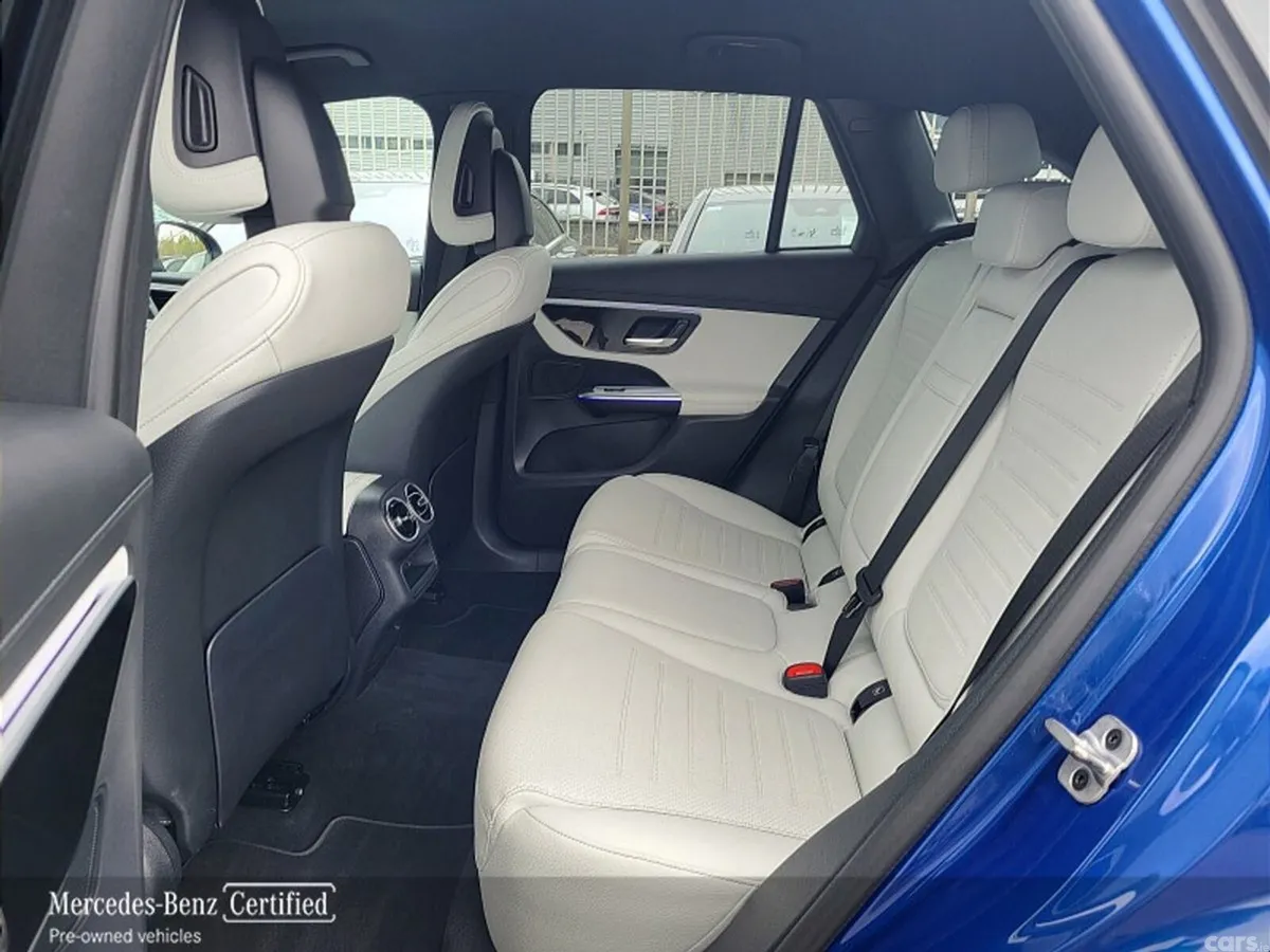 Mercedes-Benz GLC SUV, Diesel Plug-in Hybrid, 2023, Blue