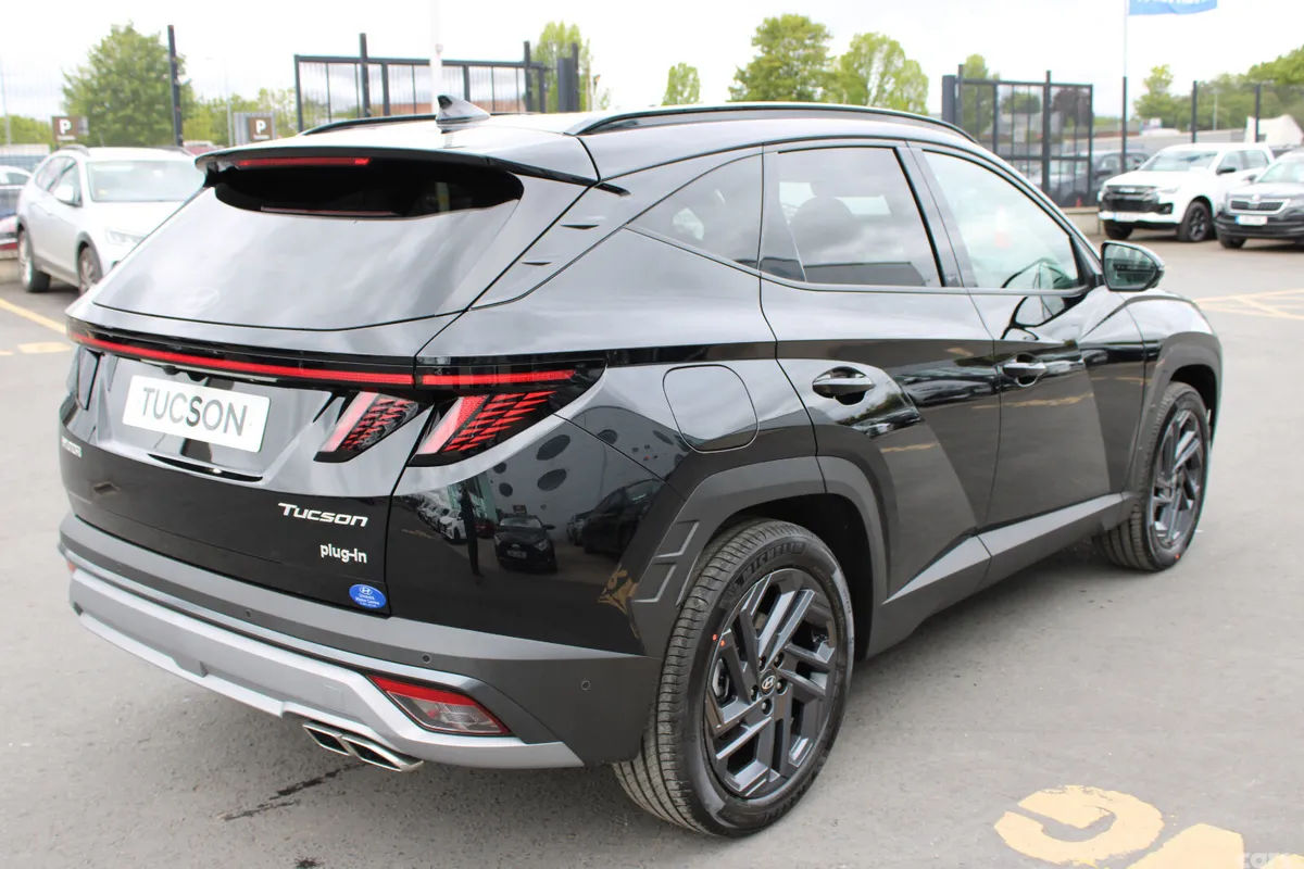 Hyundai Tucson SUV, Petrol Plug-in Hybrid, 2026, Black