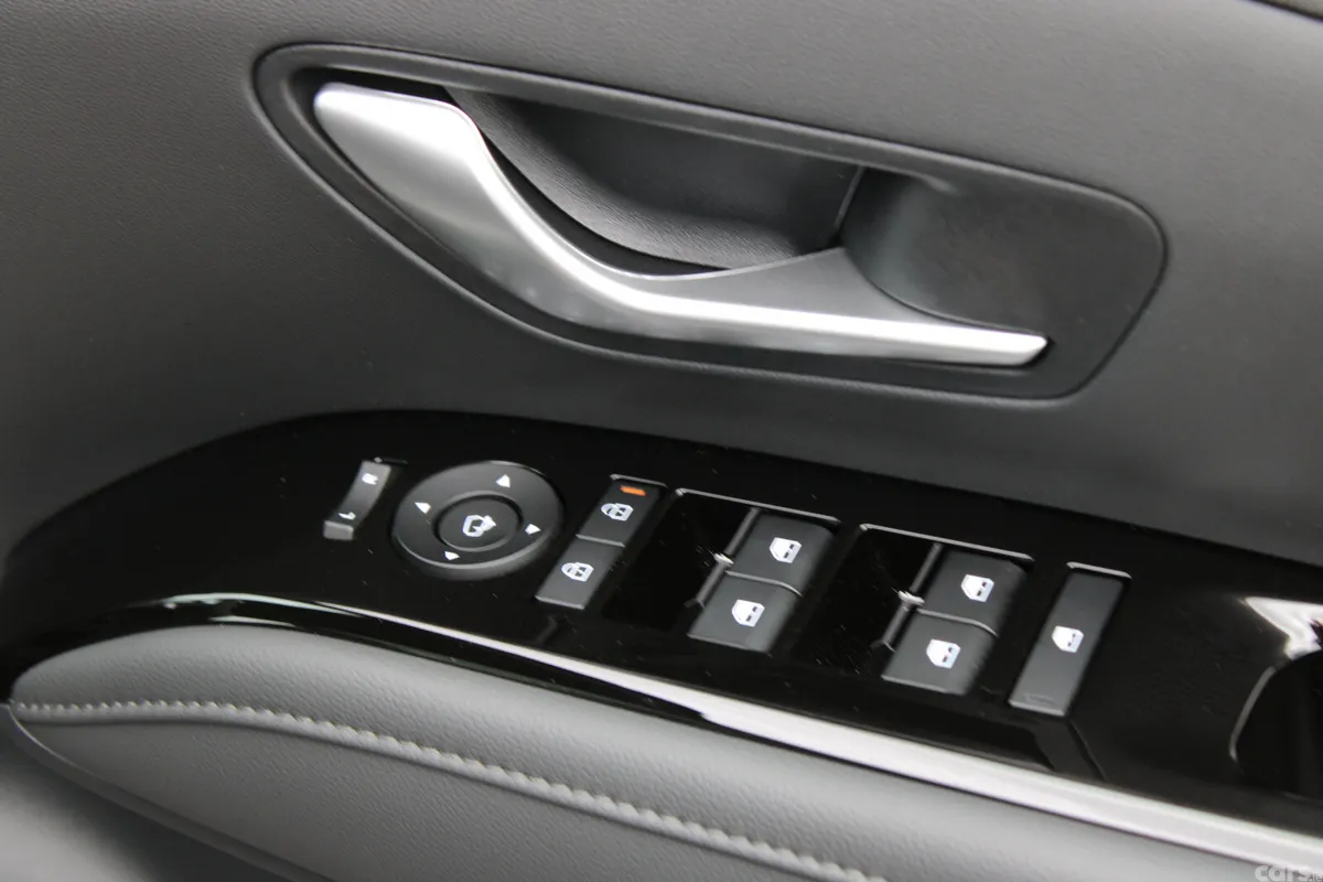Hyundai Tucson SUV, Petrol Plug-in Hybrid, 2026, Black