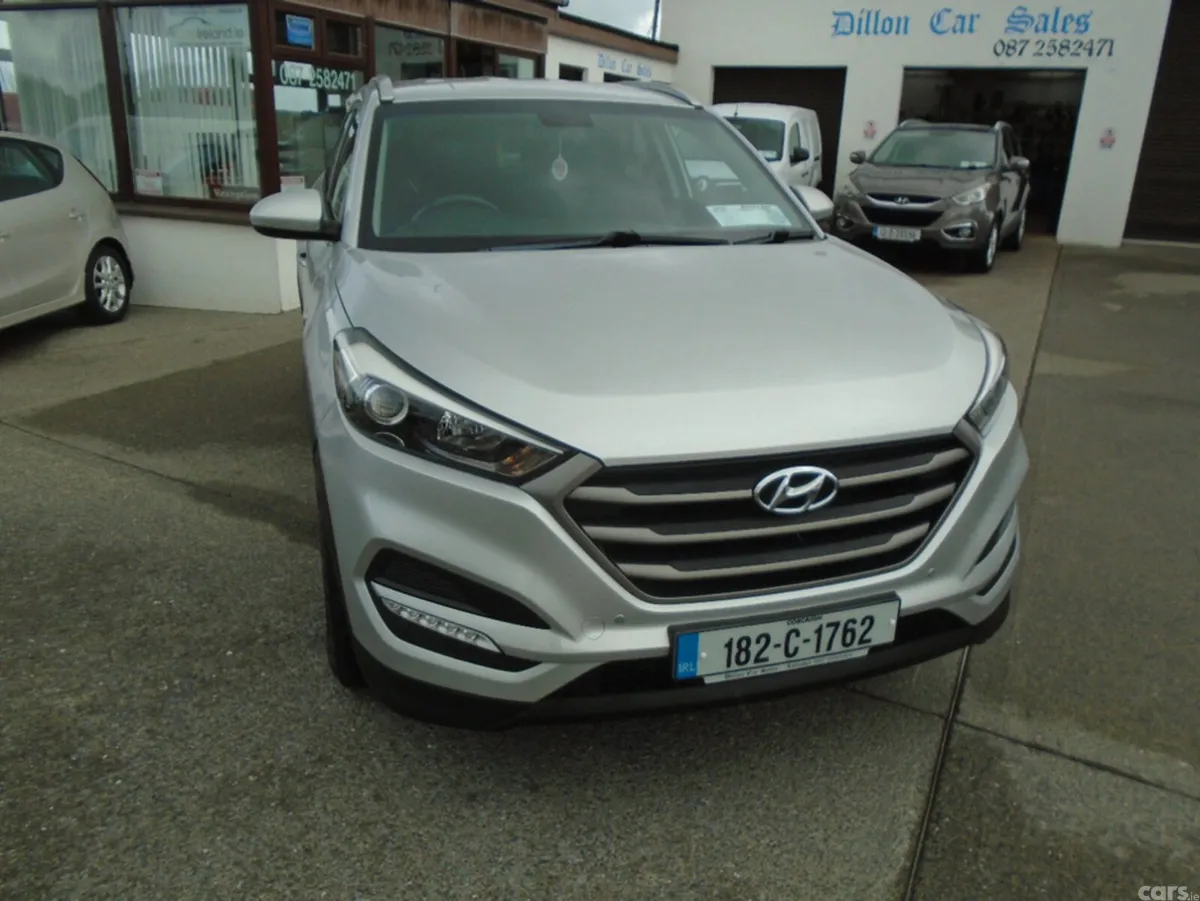 Hyundai Tucson MPV, Petrol, 2018, Silver