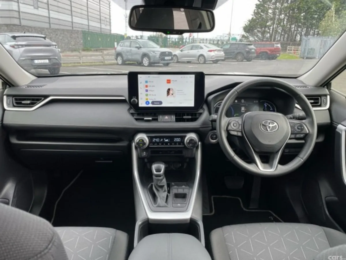 Toyota RAV4 SUV, Petrol Hybrid, 2024, Grey