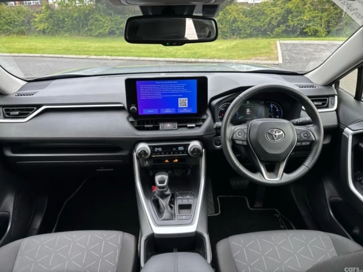 Toyota RAV4 SUV, Petrol Hybrid, 2024, Silver