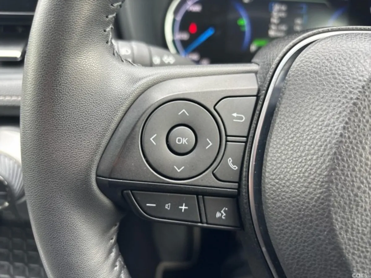 Toyota RAV4 SUV, Petrol Hybrid, 2024, Silver