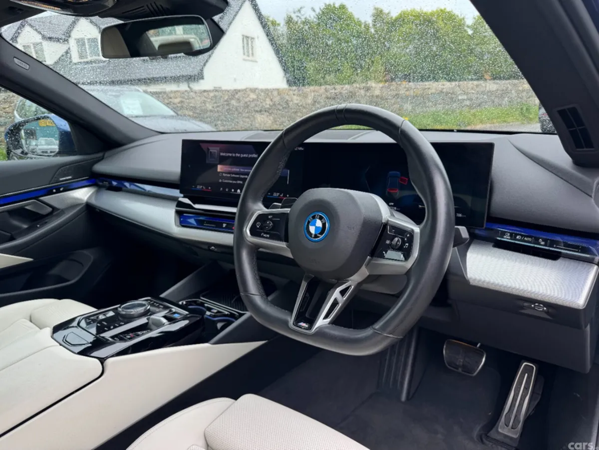 BMW i5 Saloon, Electric, 2024, Blue
