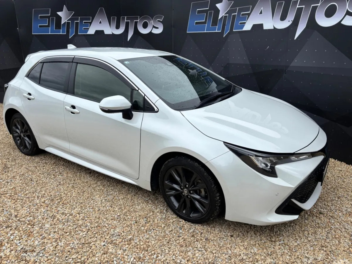 Toyota Corolla Hatchback, Petrol Hybrid, 2020, White