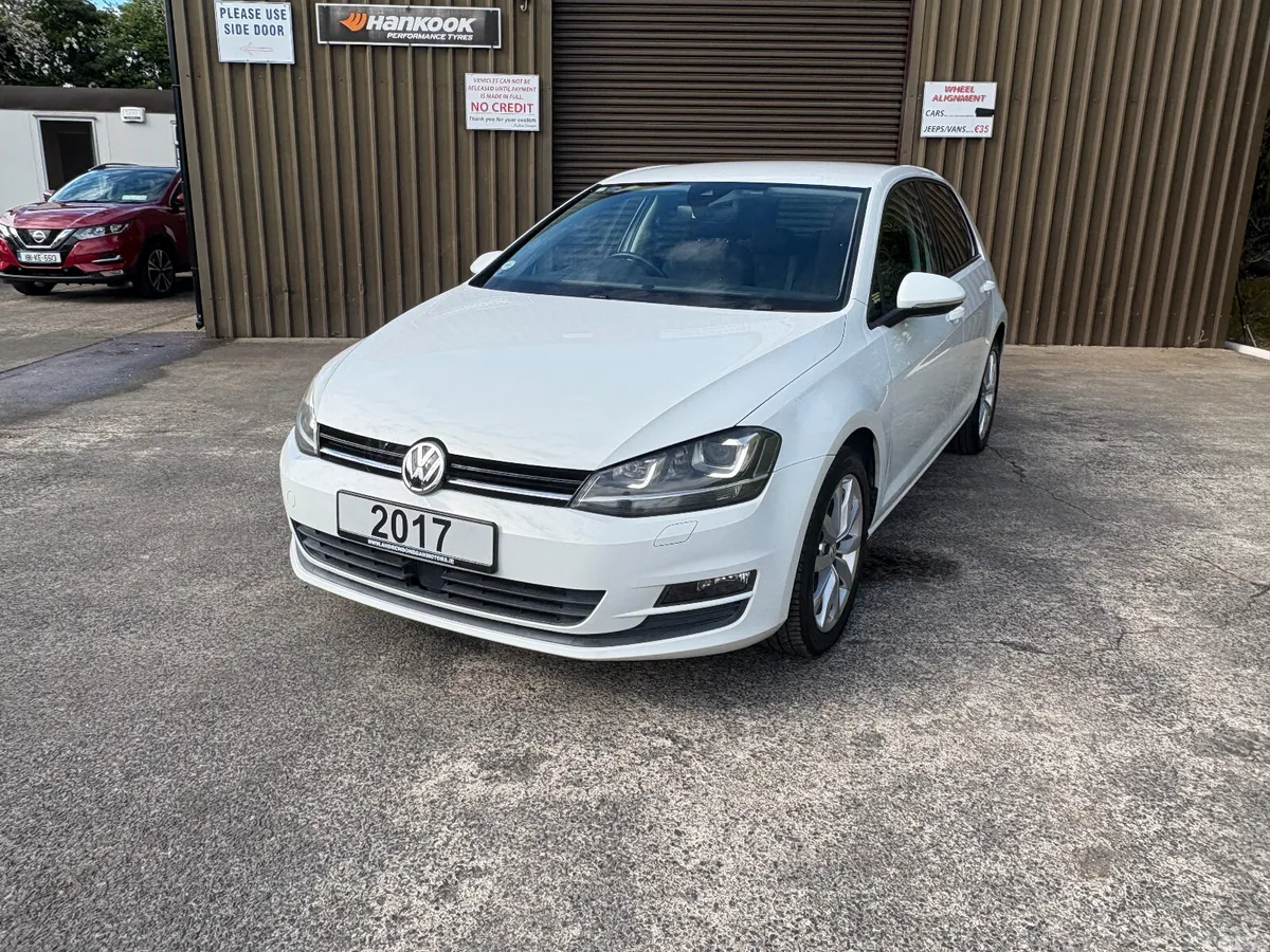 Volkswagen Golf Hatchback, Petrol, 2017, White