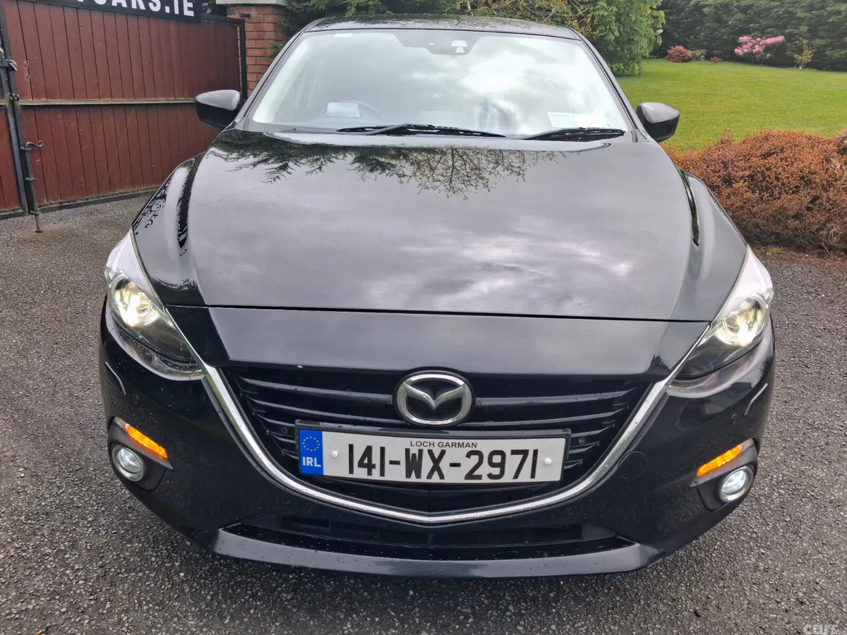 Mazda Mazda3 Hatchback, Diesel, 2014, Black