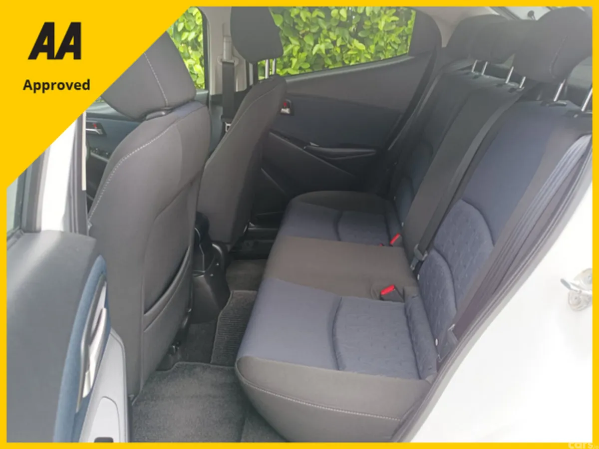Mazda Mazda2 Hatchback, Petrol, 2016, White