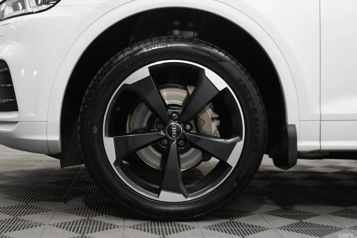 Audi Q5 SUV, Diesel, 2020, White