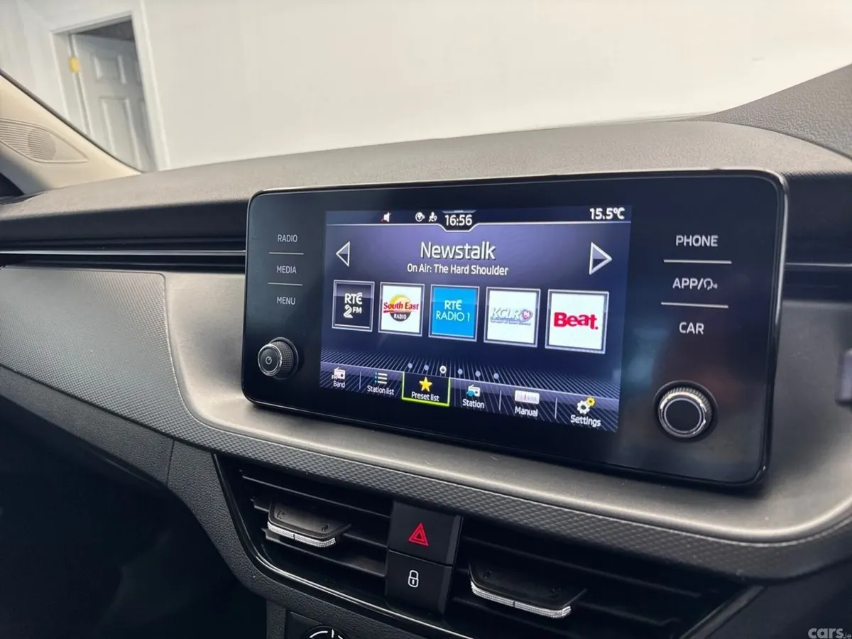 Skoda Kamiq Hatchback, Petrol, 2022, Grey