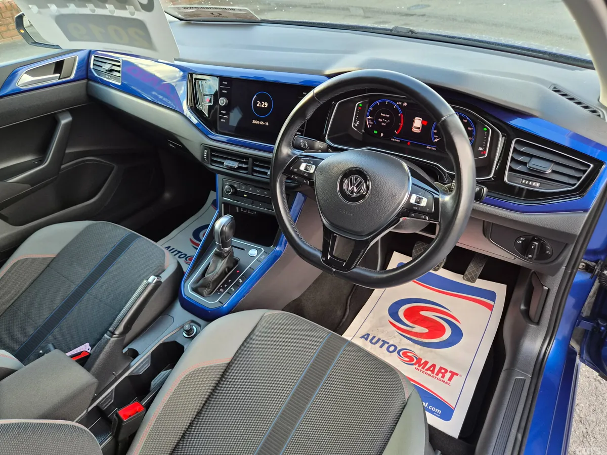 Volkswagen Polo Hatchback, Petrol, 2019, Blue
