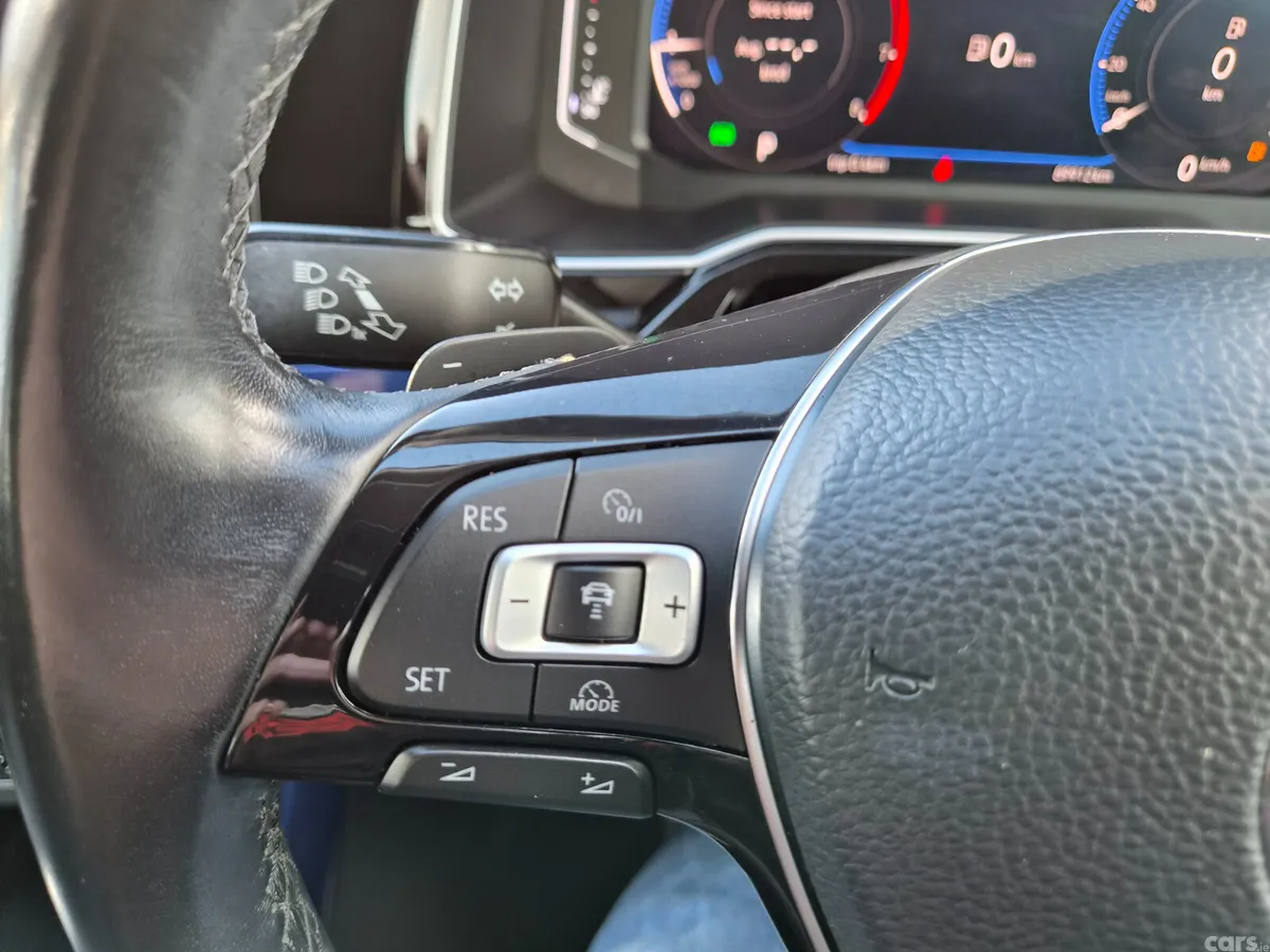 Volkswagen Polo Hatchback, Petrol, 2019, Blue