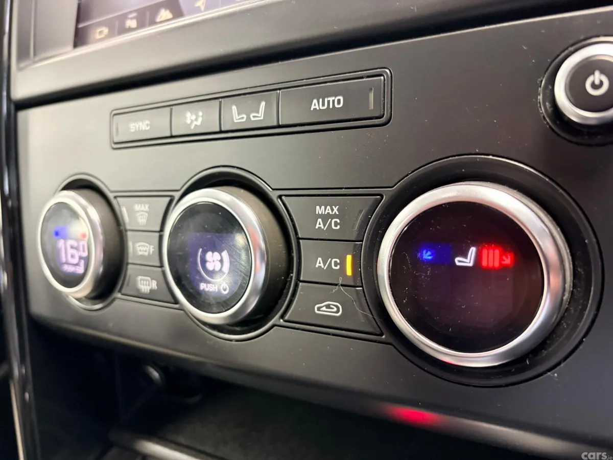 Land Rover Discovery SUV, Diesel, 2018, Grey