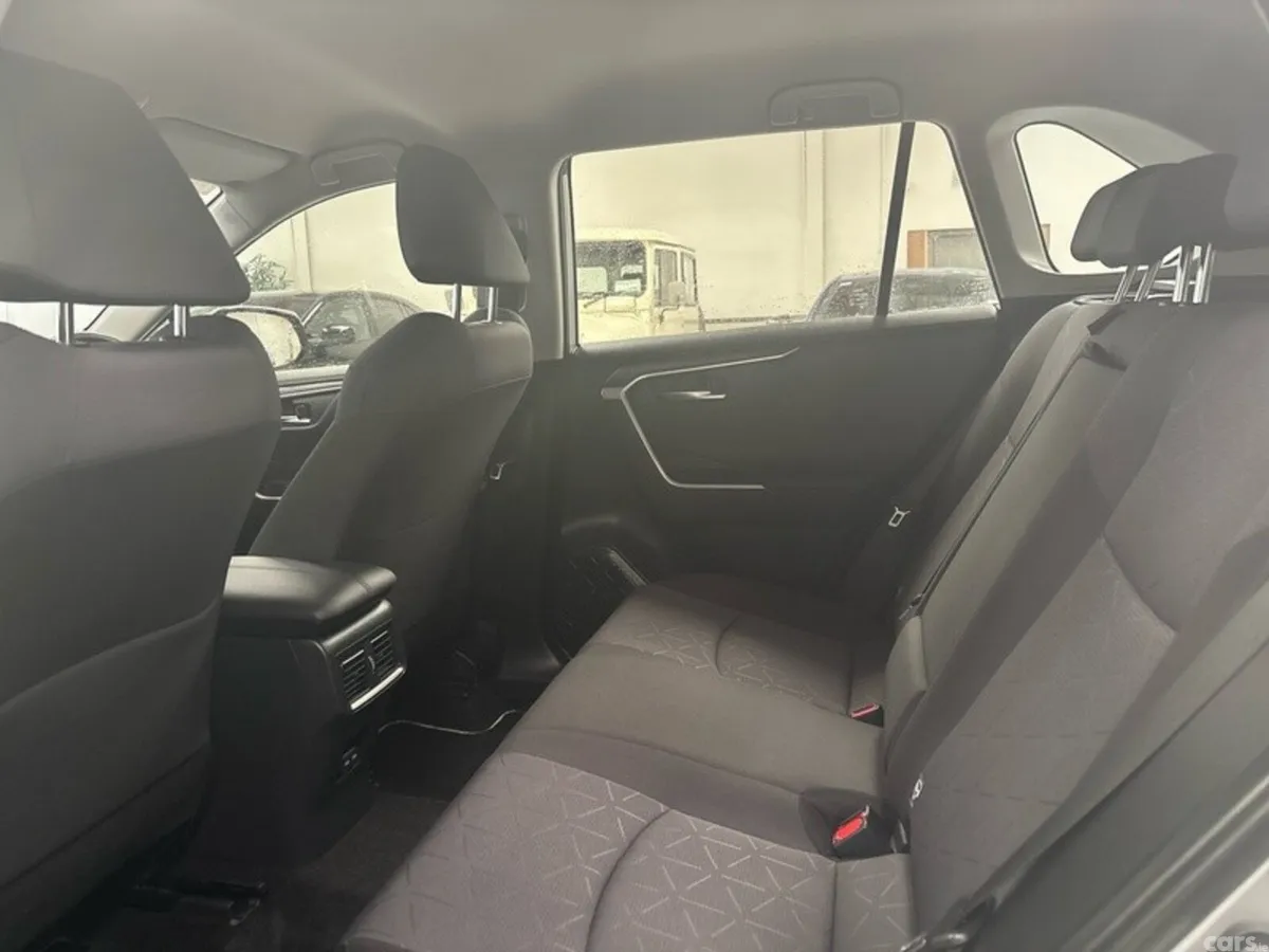 Toyota RAV4 SUV, Petrol Hybrid, 2022, Grey
