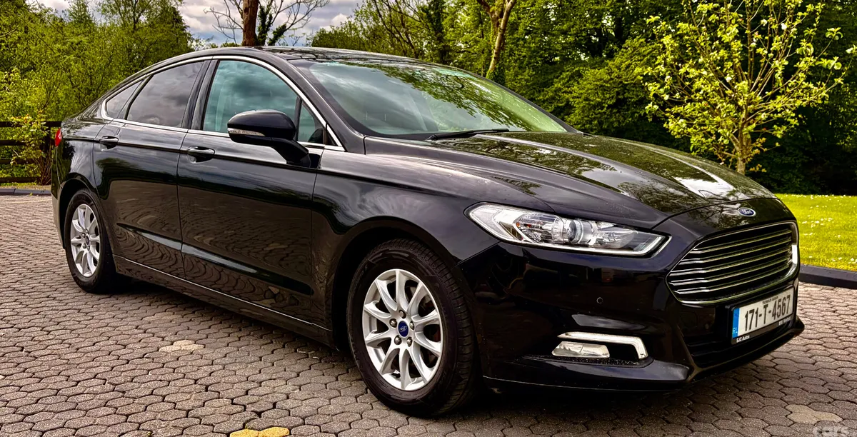 Ford Mondeo Hatchback, Diesel, 2017, Black