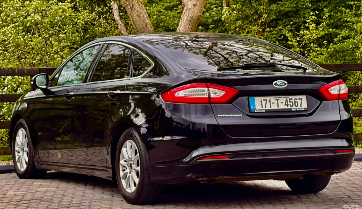 Ford Mondeo Hatchback, Diesel, 2017, Black