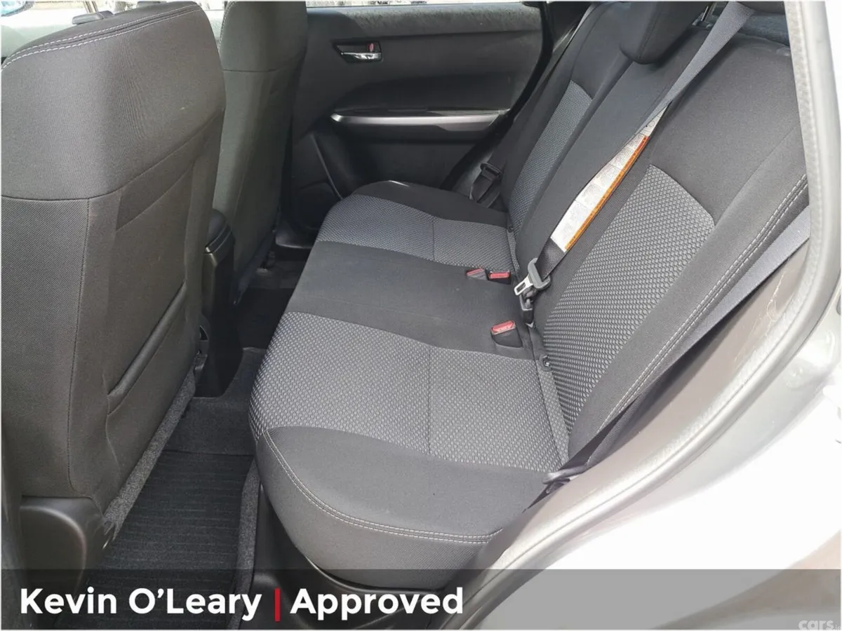 Suzuki Vitara SUV, Petrol, 2024, Grey
