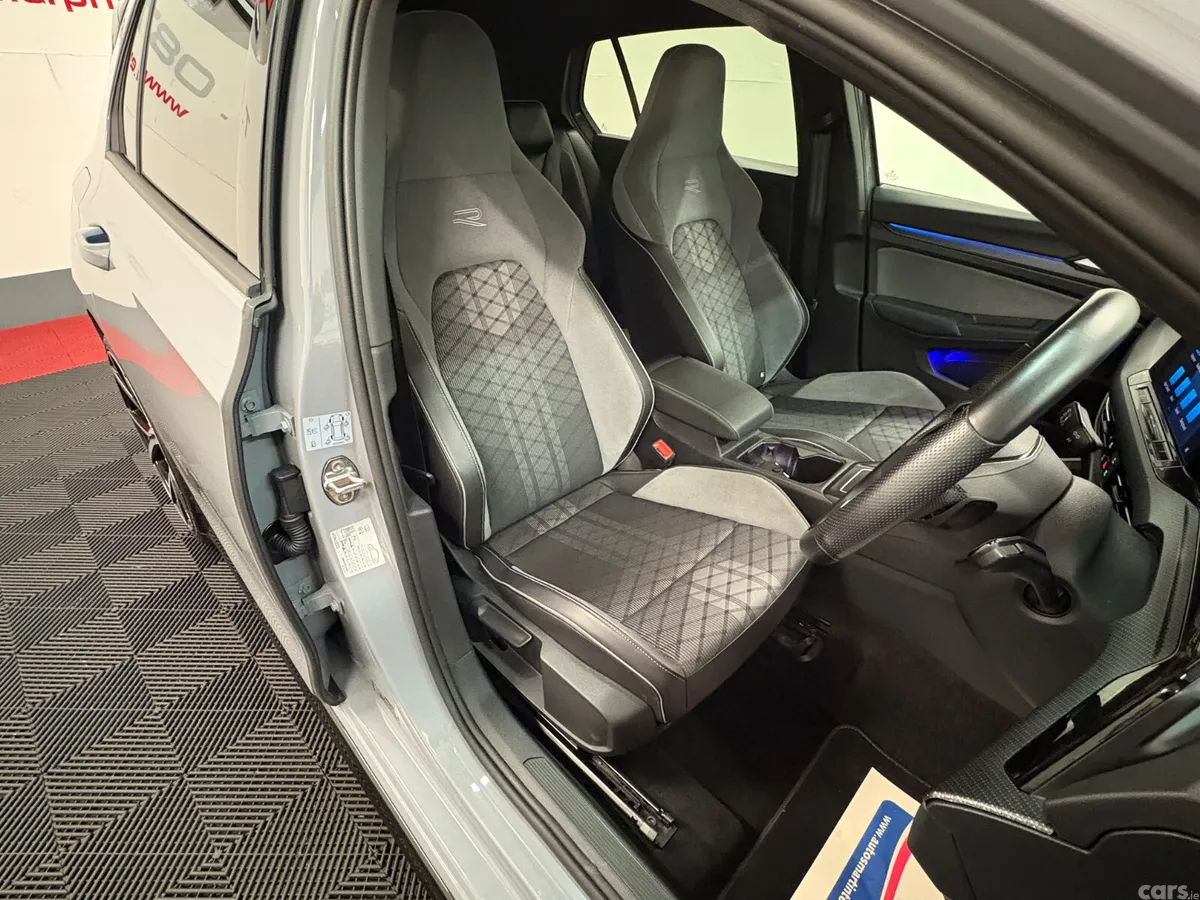 Volkswagen Golf Hatchback, Diesel, 2022, Grey