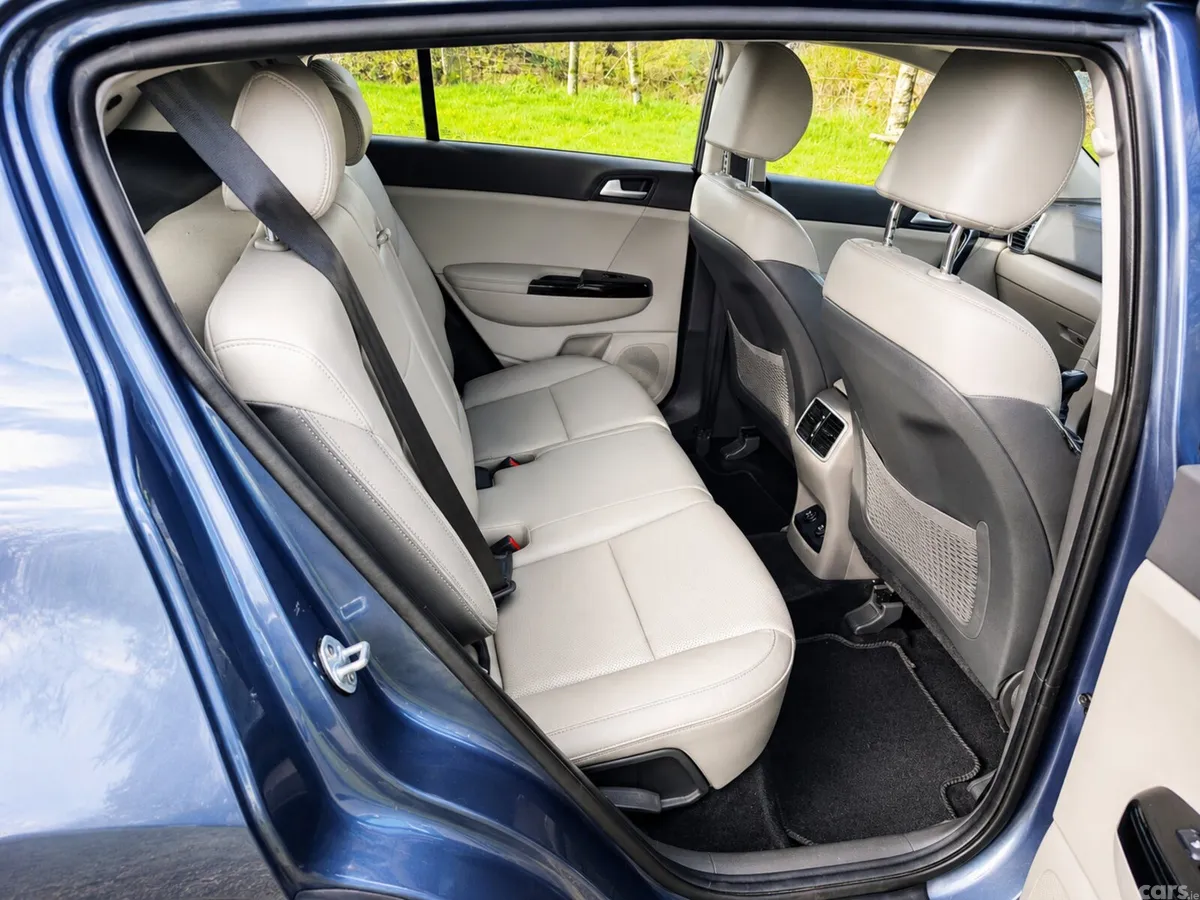 Kia Sportage SUV, Diesel, 2017, Blue