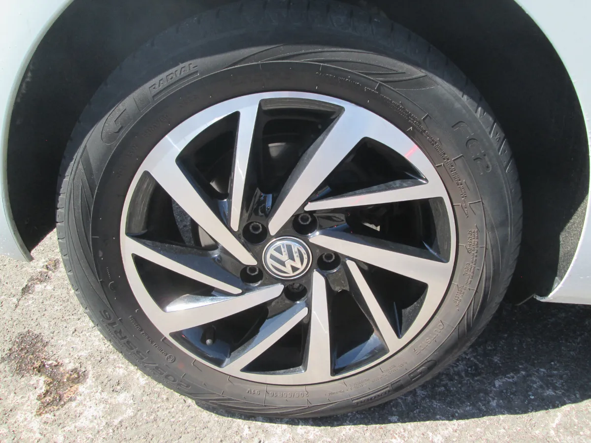 Volkswagen Golf Hatchback, Diesel, 2020, White